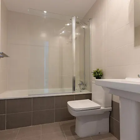 Con Vistas A La Bahia